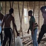 Daisy Melanin and her sister Uncompleted Building sex video